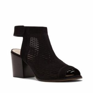 Vince Camuto Lavette Leather Block Heel Sandals